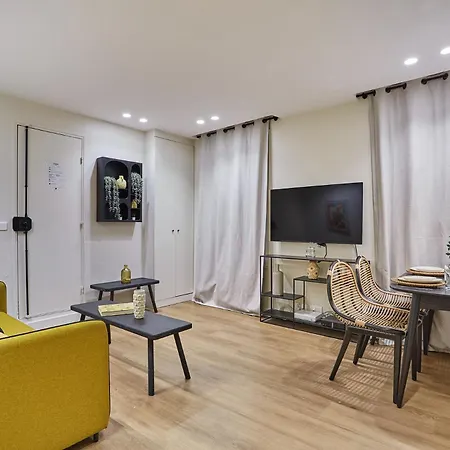 Apartment Sacre Coeur By Prestige